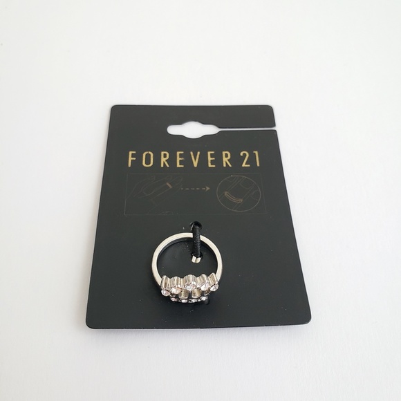 FOREVER 21 Silver Crown Midi Ring // NWT - Picture 3 of 8
